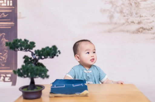 宝宝6个月可以坐吗 宝宝6个月可以坐吗